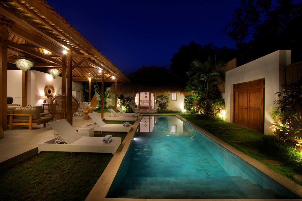 Villa Aksara By Optimum Bali Villas Seminyak  Bagian luar foto
