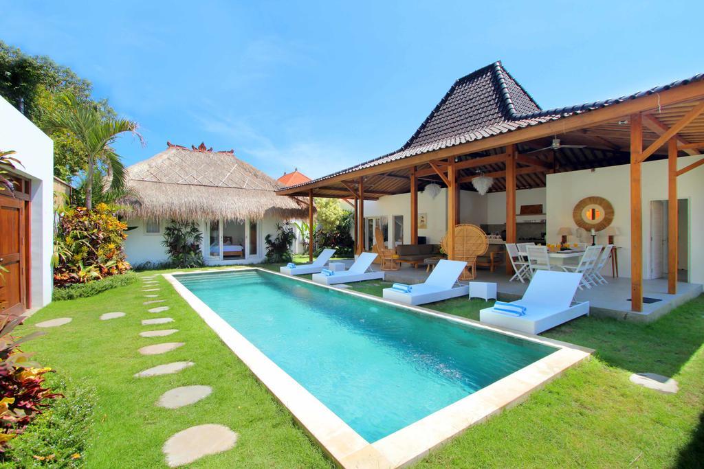 Villa Aksara By Optimum Bali Villas Seminyak  Bagian luar foto